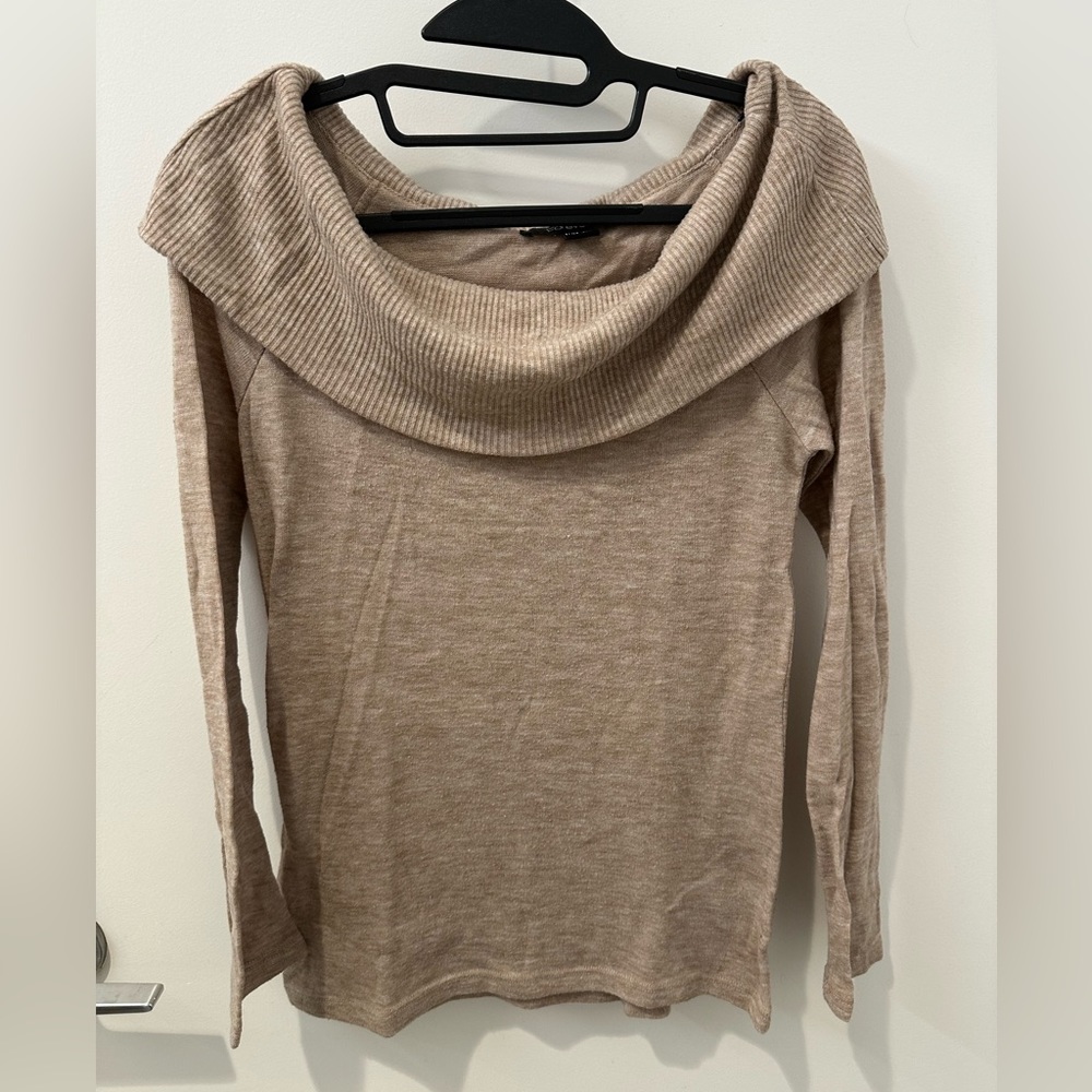 Long sleeve off the shoulder light sweater
